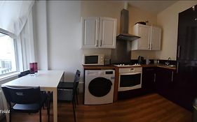 Flat 2 Douglas Head Road